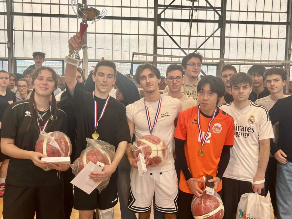 Tournoi de volley des lycéens : sport, esprit d’équipe et solidarité
